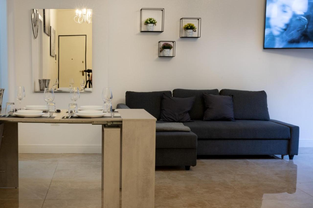 San Babila - Luxury Milanese Apartment 外观 照片