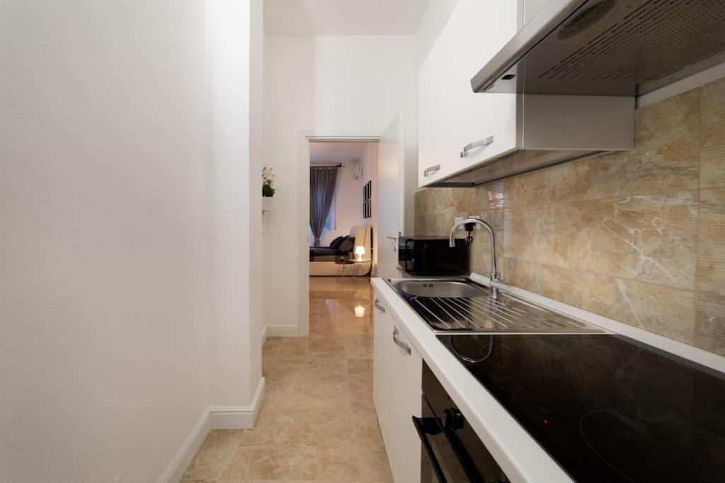San Babila - Luxury Milanese Apartment 外观 照片